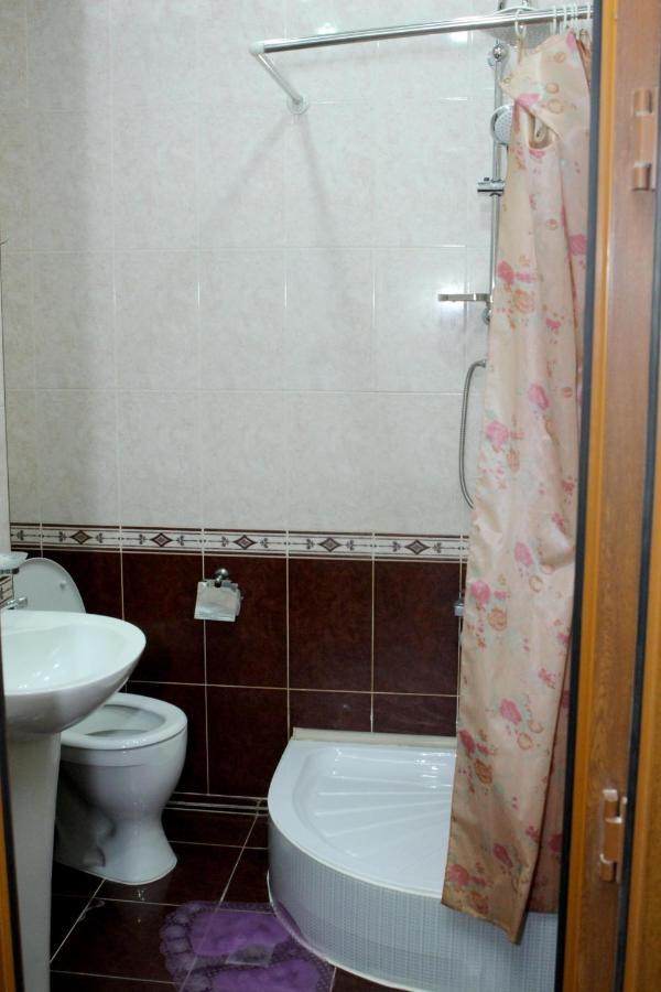 Golden Apricot Bed & Breakfast Gyumri Ngoại thất bức ảnh