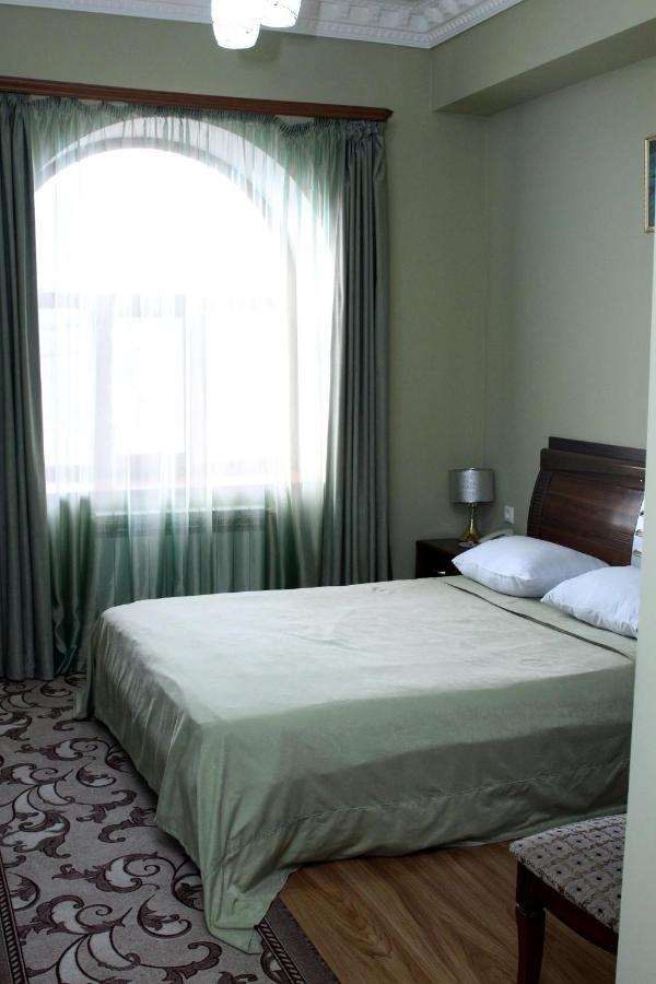 Golden Apricot Bed & Breakfast Gyumri Ngoại thất bức ảnh