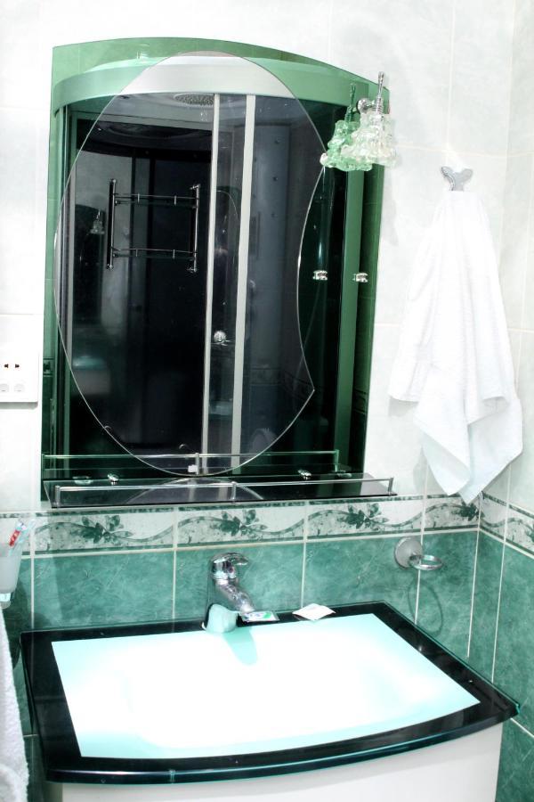 Golden Apricot Bed & Breakfast Gyumri Ngoại thất bức ảnh