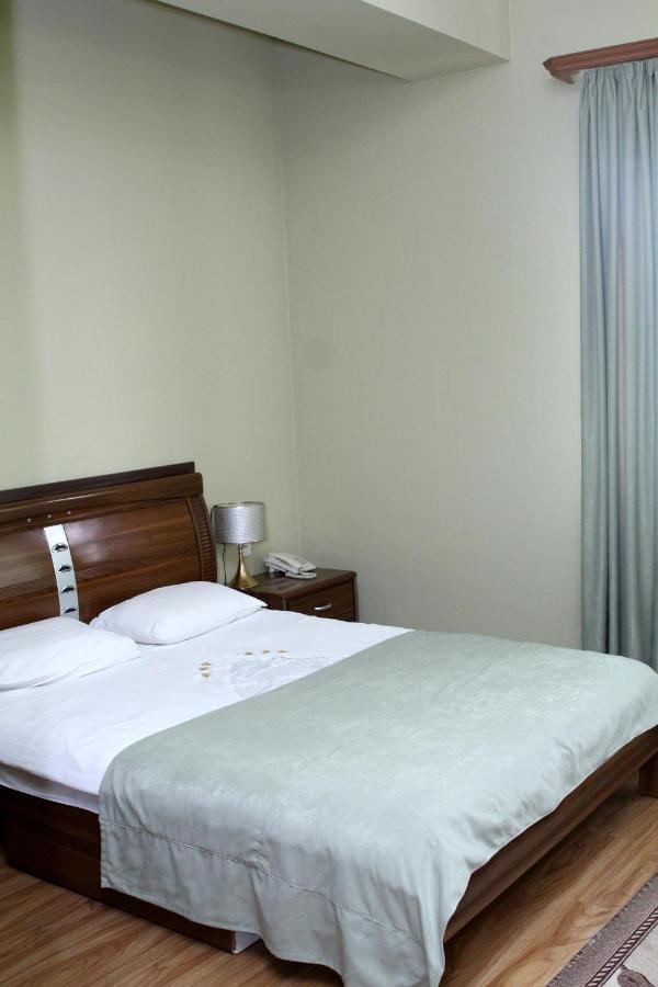 Golden Apricot Bed & Breakfast Gyumri Ngoại thất bức ảnh