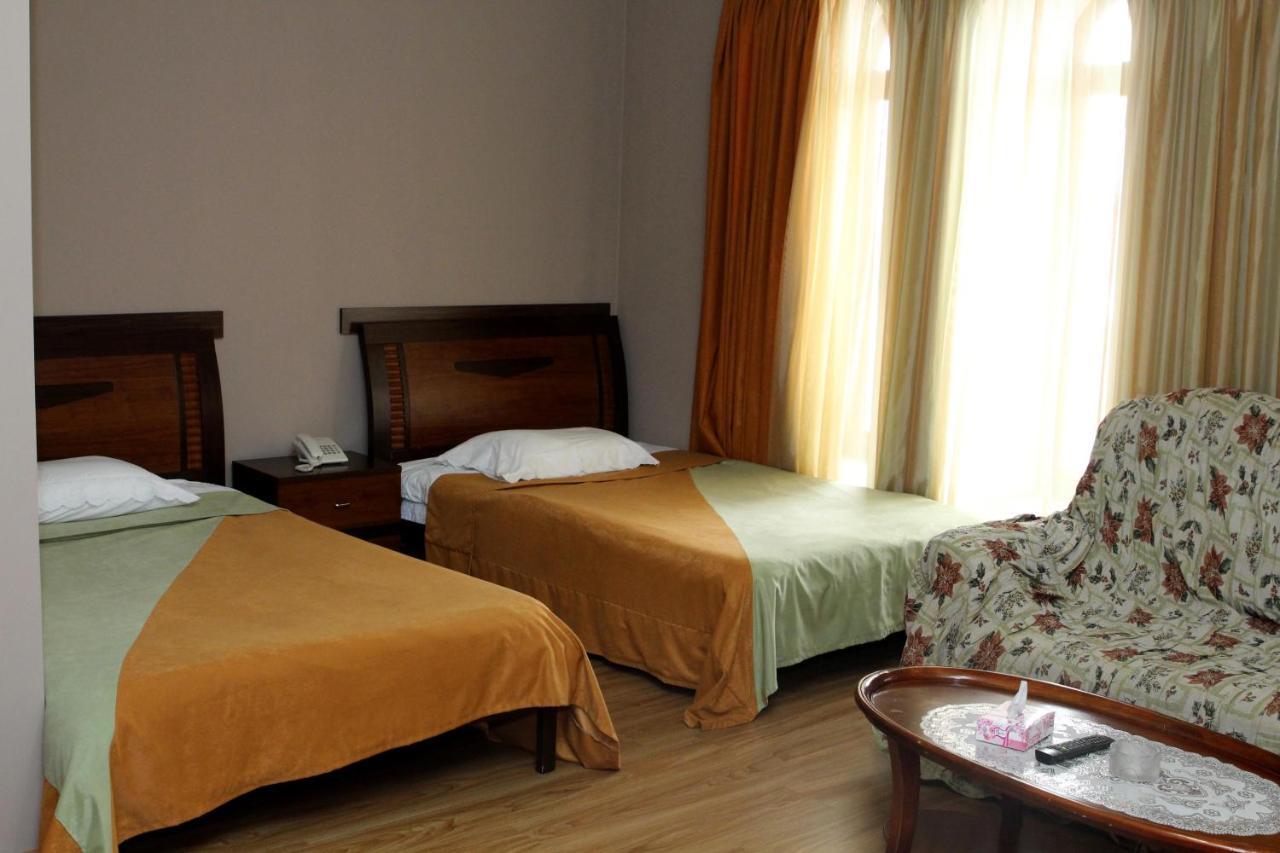Golden Apricot Bed & Breakfast Gyumri Ngoại thất bức ảnh